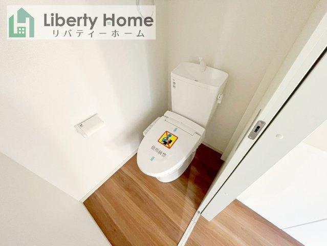 牛久市田宮町27期　新築戸建　のトイレ