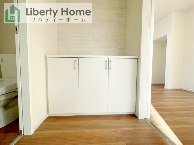 牛久市田宮町27期　新築戸建　の玄関