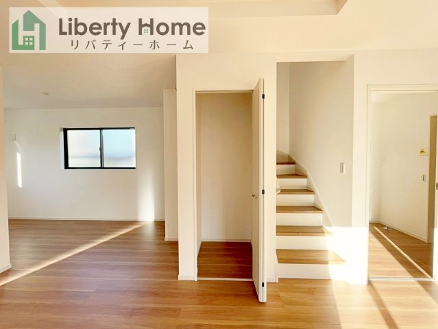 牛久市田宮町27期　新築戸建　の収納