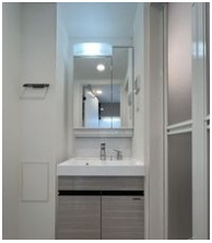 アドバンス大阪ビヤンのシャワールーム