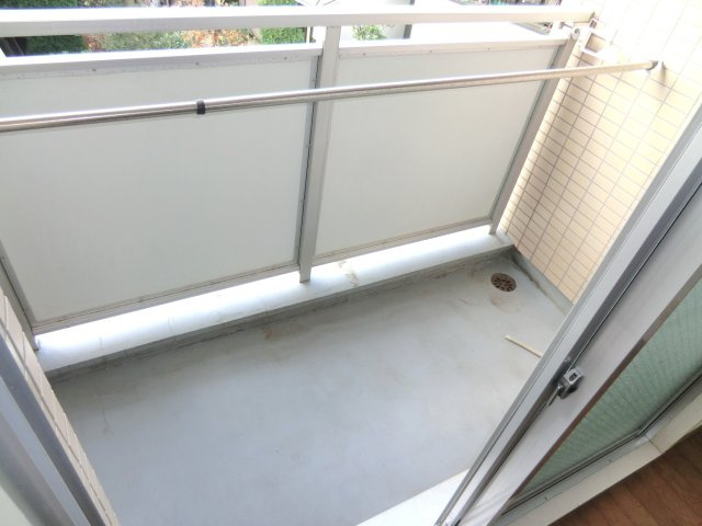 さいたま市浦和区元町３丁目の賃貸マンションのバルコニー|★洗濯物がよく乾く、日当たり良好のバルコニーです。★