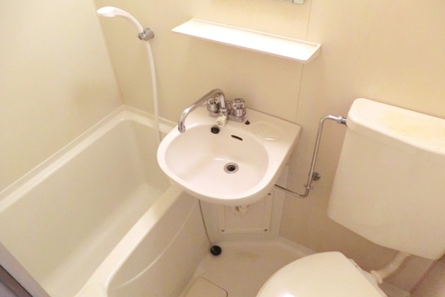 さいたま市浦和区元町３丁目の賃貸マンションの浴室|★３点ユニットタイプのバスルームです。★