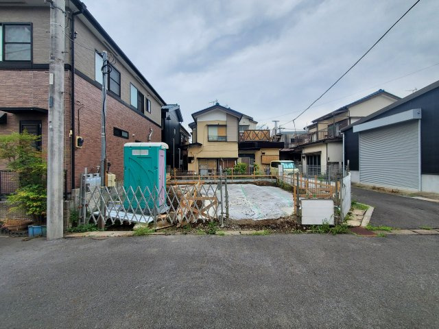 三郷市　新和5丁目　新築戸建　全1棟