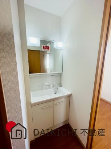 【独立洗面台】 | 桶川市坂田　中古戸建