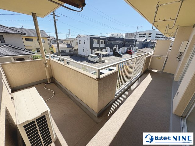 エメラルドマンション青江のバルコニー