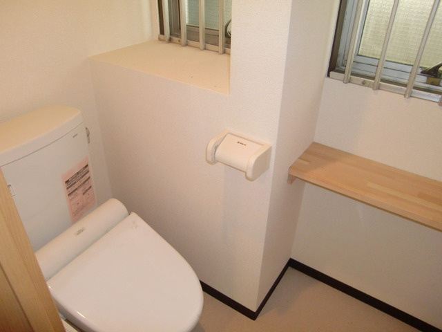 メゾン１０１のトイレ