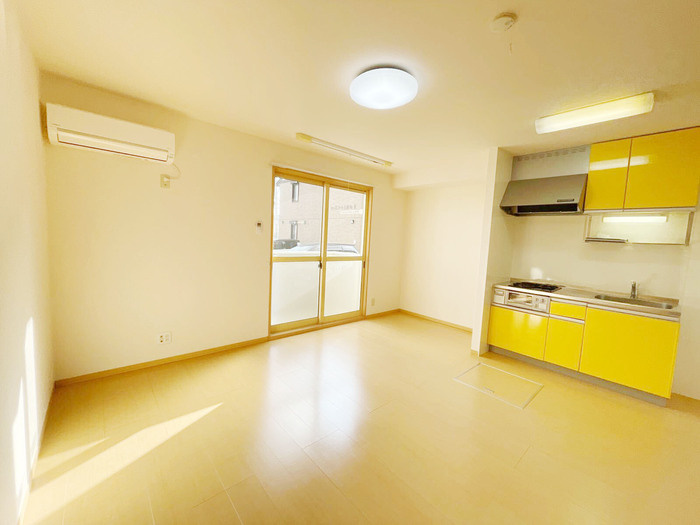 ローズコート上耕地の居間・リビング