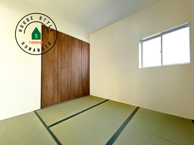 熊本市東区健軍3丁目第2-1棟（1号棟）　の内観：施工例|柔らかい畳が心地よい和室