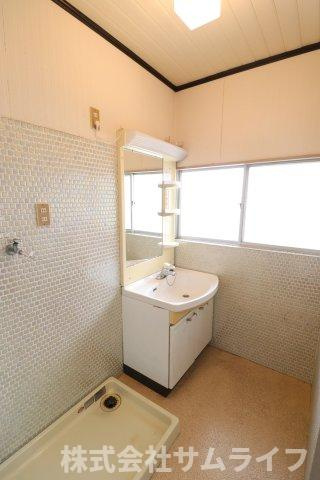 【独立洗面台】 | 嘉麻市鴨生　戸建て