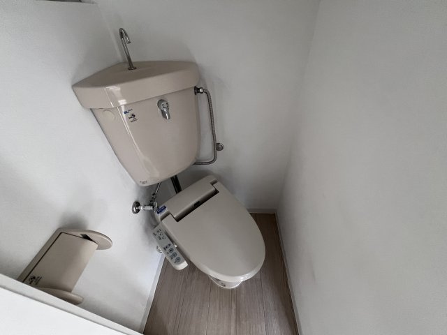 藤が丘貸家のトイレ