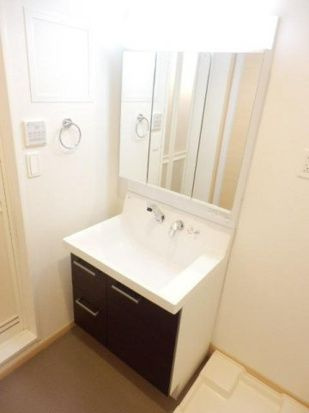 昇蔵館の独立洗面台