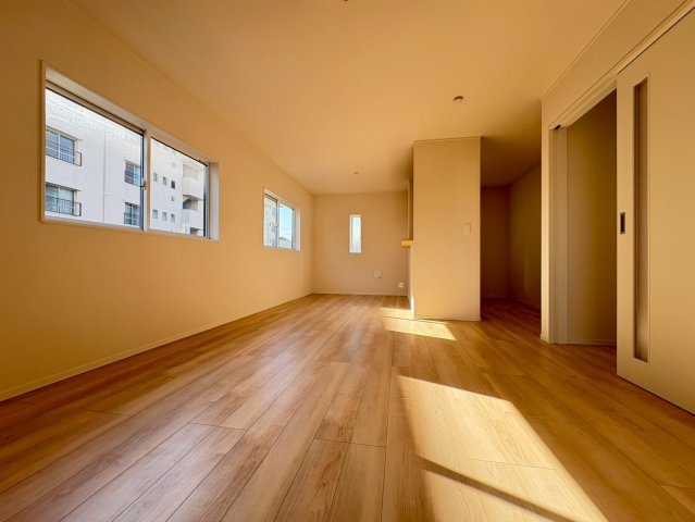 新築戸建　富士市川成島第３　全３棟　１号棟 の居間・リビング