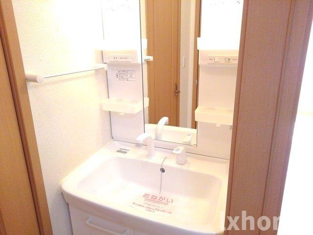 ソレビューフランⅡの洗面所|忙しい朝には欠かせない洗面所です