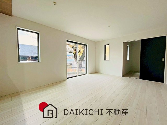 【居間・リビング】 | 桶川市上日出谷南4期　GRAFARE　新築戸建　全3棟　1号棟