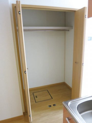 ミニヨン　Ｋの収納