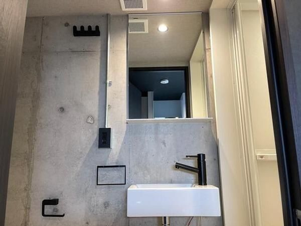 ＣＯＣＯＣＵＢＥ　ＯＹＡＭＡの洗面所