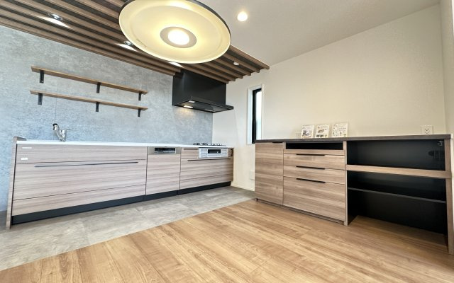 神奈川区神之木台新築戸建てのその他|キッチンカップボード付きなので、食器を収納したり、調理家電を置いたりできそうですね♪