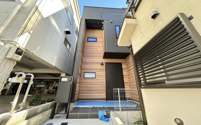 神奈川区神之木台新築戸建てのキッチン|カフェ風インテリアが素敵なダイニングキッチンです