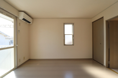 【居間・リビング】 | コーポ向日葵