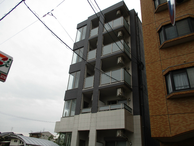 プリオール椿PartⅡの外観