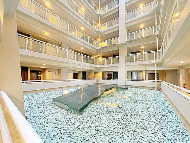 土浦市　ソリッドタワー　中古マンションのその他共用部分|ホテルのような開放感のある共有部！プライバシーに配慮した内廊下仕様♪