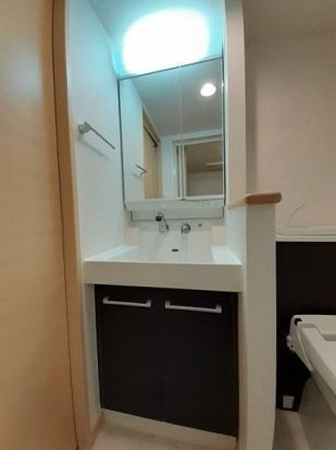 ＭＩ．ＴＯＫＩＷＡの独立洗面台