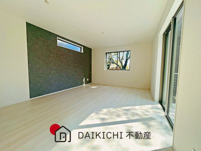 【居間・リビング】 | 桶川市上日出谷南4期　GRAFARE　新築戸建　全3棟　3号棟
