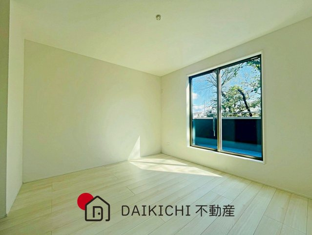 【洋室】 | 桶川市上日出谷南4期　GRAFARE　新築戸建　全3棟　3号棟