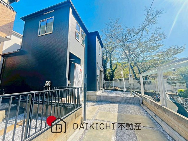 【外観】 | 桶川市上日出谷南4期　GRAFARE　新築戸建　全3棟　3号棟