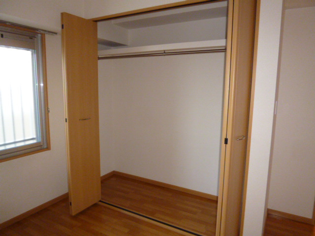 シャン・ド・フルールの収納|クローゼット