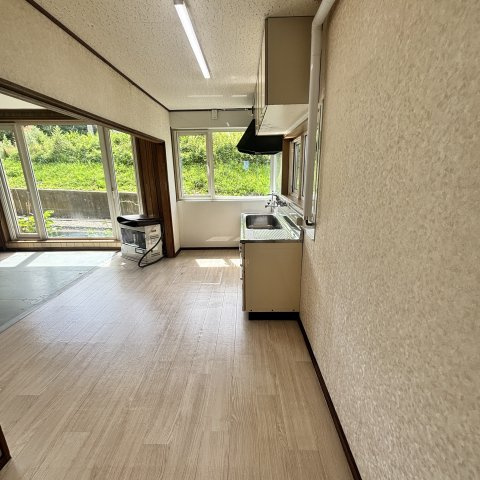 室蘭市絵鞆町3丁目6-8戸建のバルコニー