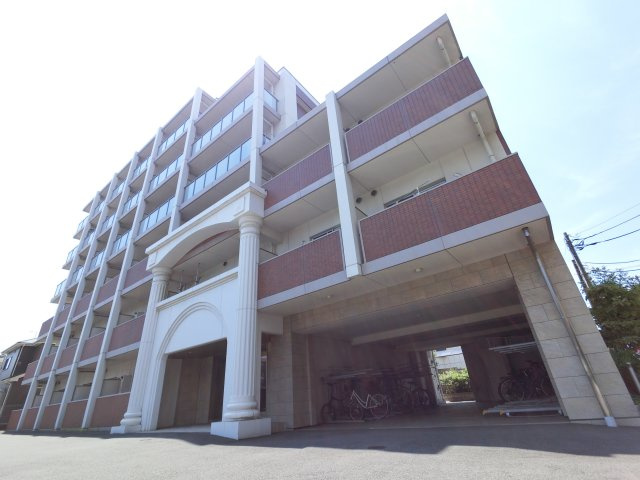 アーバンシャトー千葉の外観