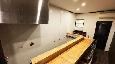 京橋プルトンビルの内装