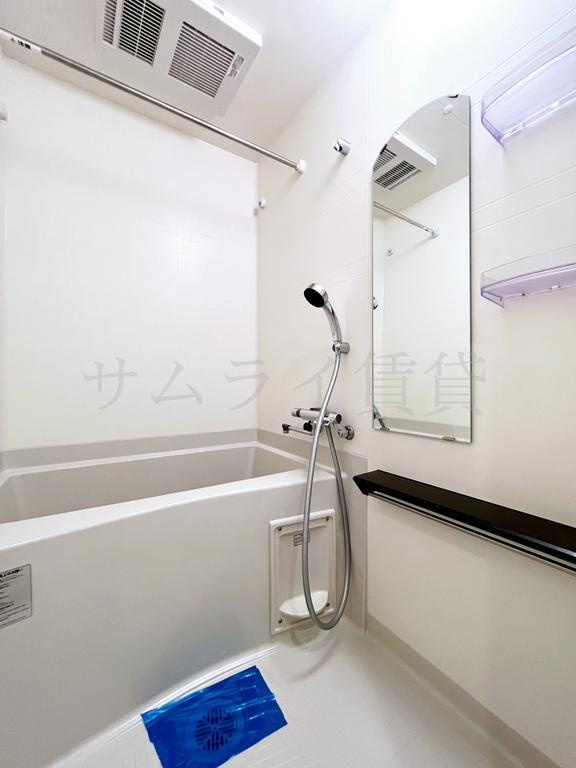 プレサンス名古屋幅下ファビュラスの浴室