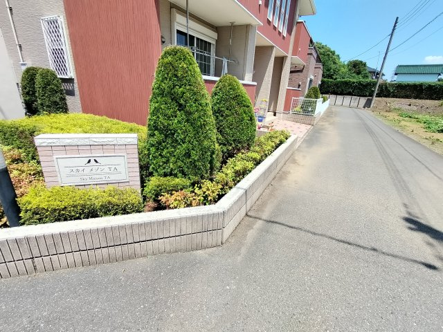 スカイメゾンTAのエントランス