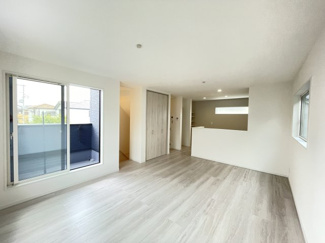 【居間・リビング】 | 和泉市葛の葉町２丁目　新築戸建