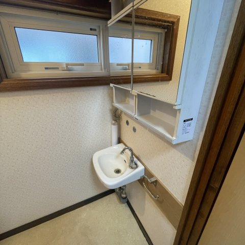 登別市登別東町4丁目17-9の洗面所
