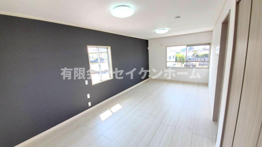 深谷市高島　中古戸建　リフォーム済の洋室
