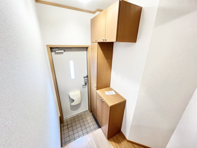 パル・フレッサの玄関|※別部屋参考写真