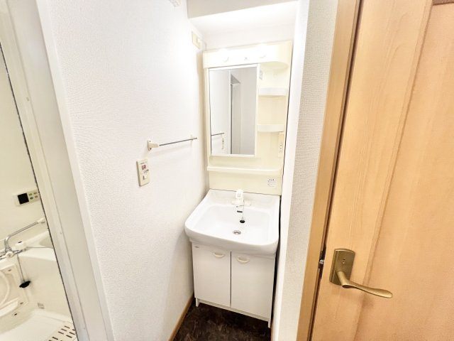 パル・フレッサの洗面所|※別部屋参考写真
