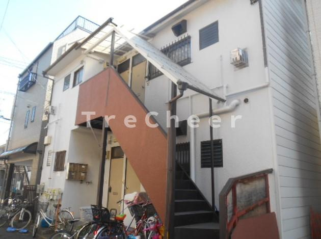 新和ハイツの外観