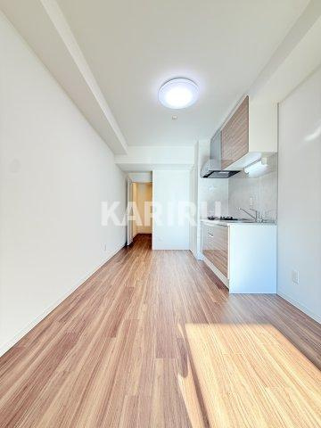 ART Tennoujiの居間・リビング