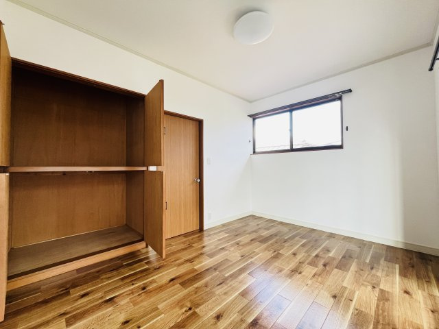 【寝室】 | 深谷市稲荷町３丁目　中古戸建
