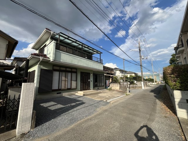 【前面道路含む現地写真】 | 深谷市稲荷町３丁目　中古戸建