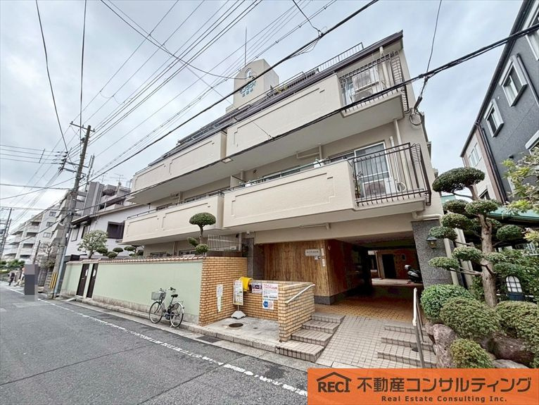 モンラヴィ北青木の外観