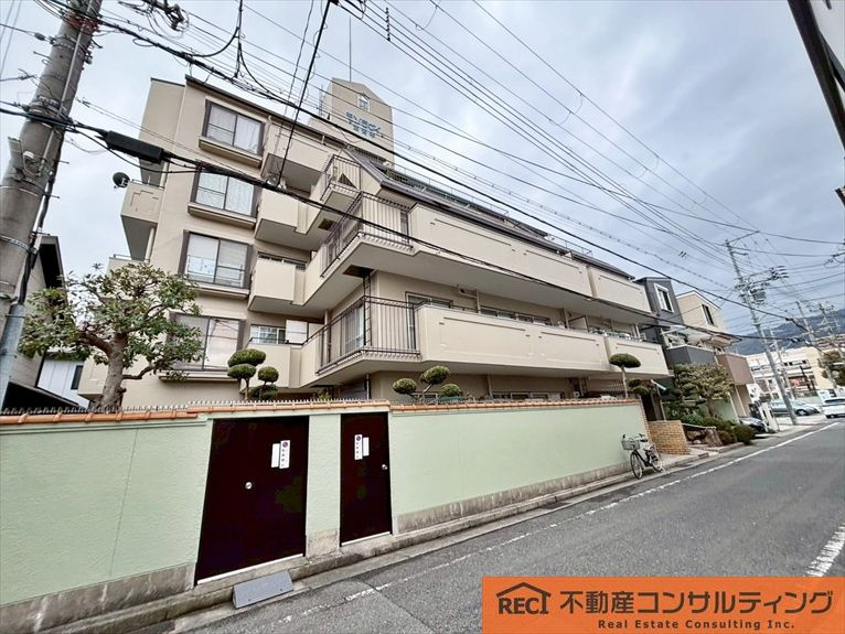 モンラヴィ北青木の外観