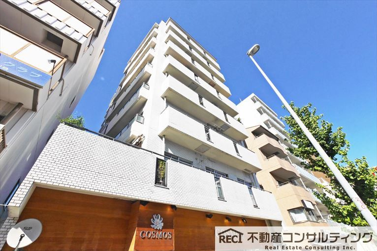 サンビルダー本山の外観