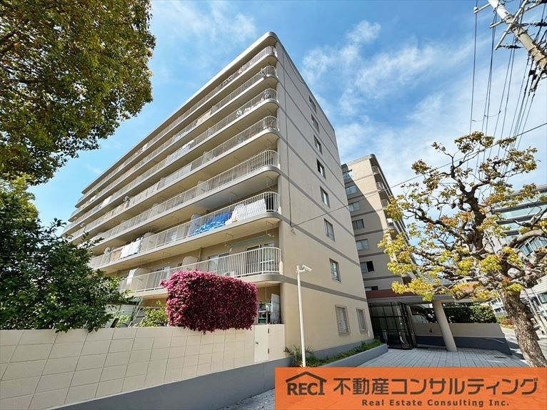 ファミール青木の外観