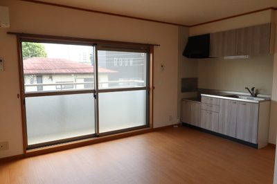 【居間・リビング】 | ソレイユハイツ