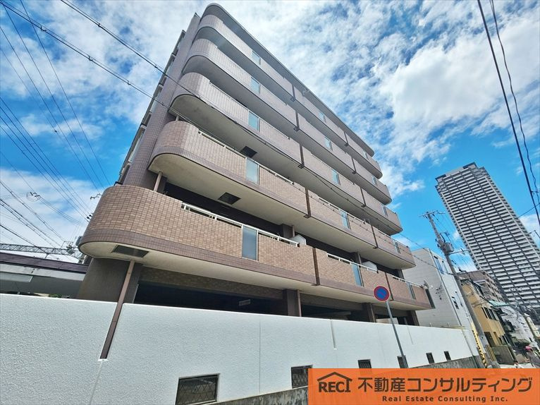 サンパイン御影の外観